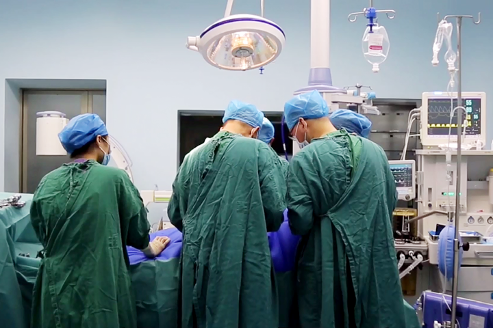 治疗肿瘤什么方法好？发达国家都在用智慧精准放疗：少遭罪、疗效好！